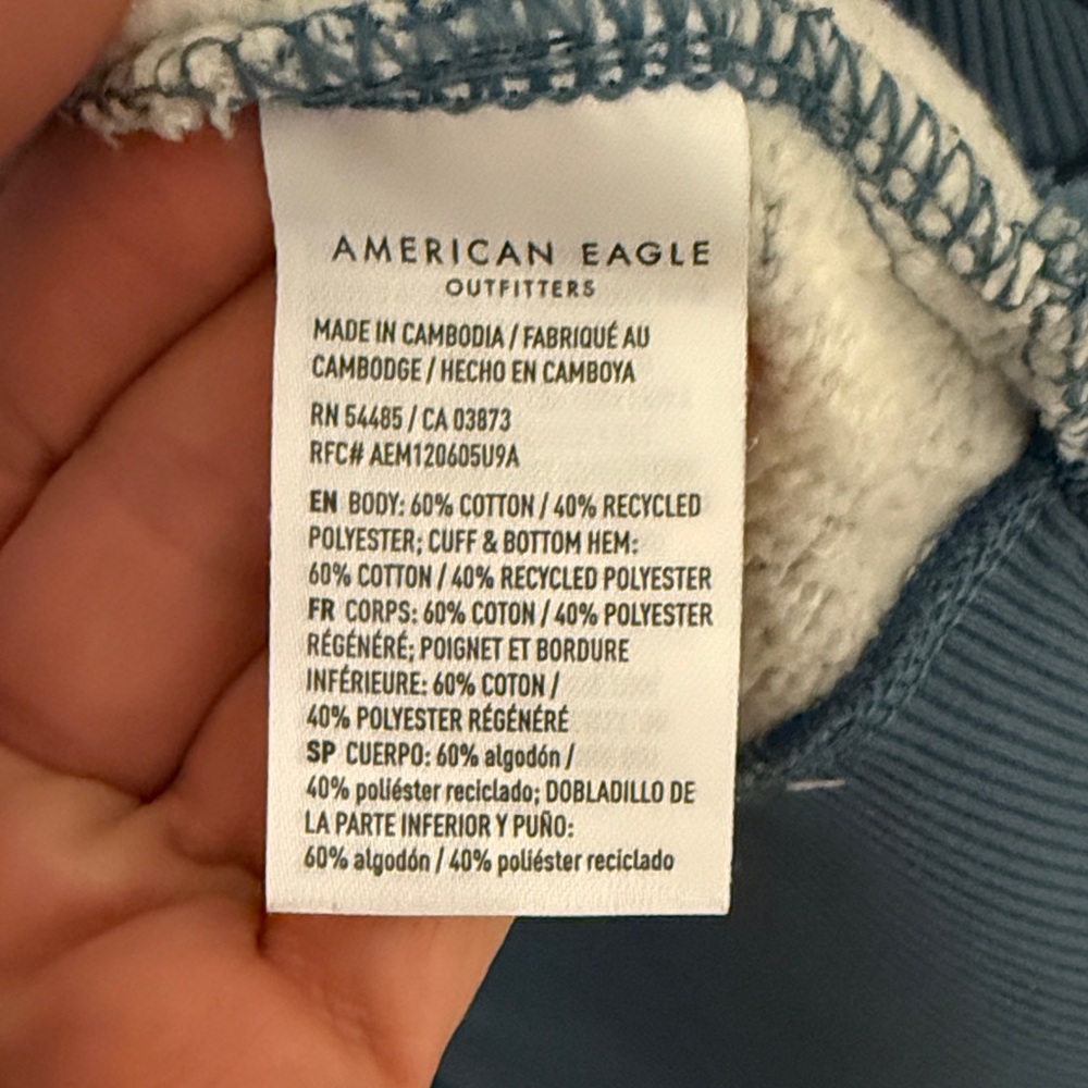 American Eagle Outfitters Cozy Sweatshirt - Picture 3 of 6